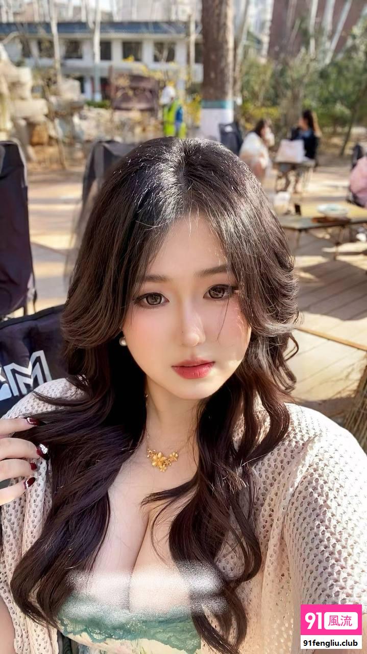 嘉兴性感大胸妹子